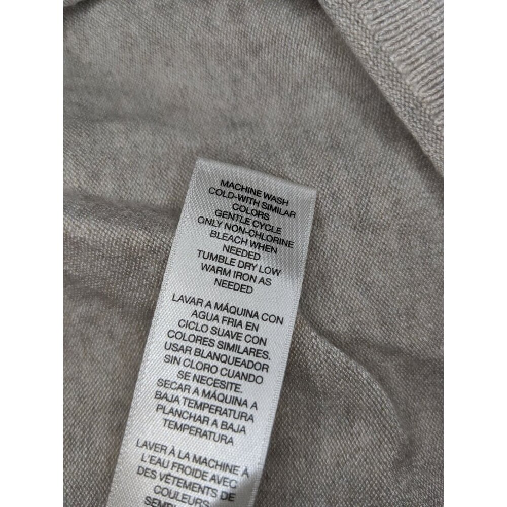 Chicos Size 1 Shirt Top Tan Lightweight Solid Classic Sweater-type - Picture 5 of 5